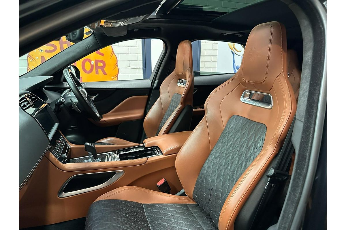 2019 Jaguar F-PACE SVR X761