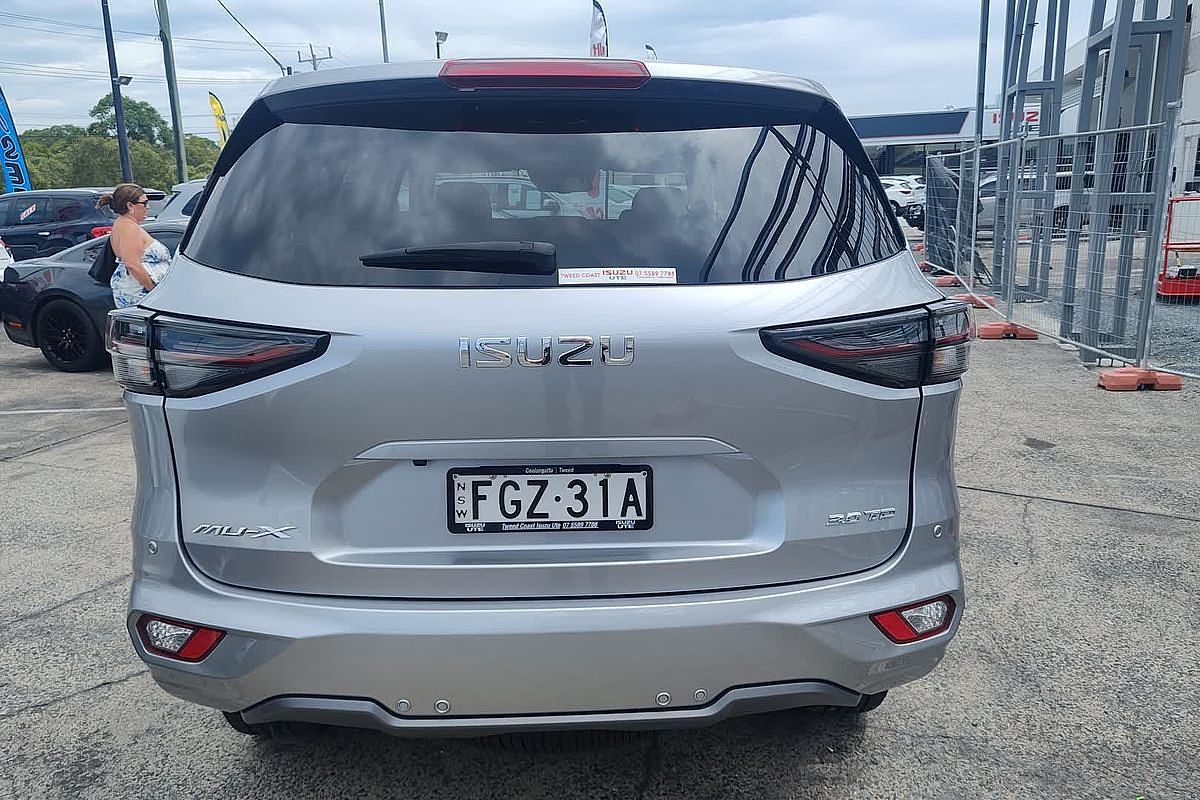 2023 Isuzu MU-X LS-T