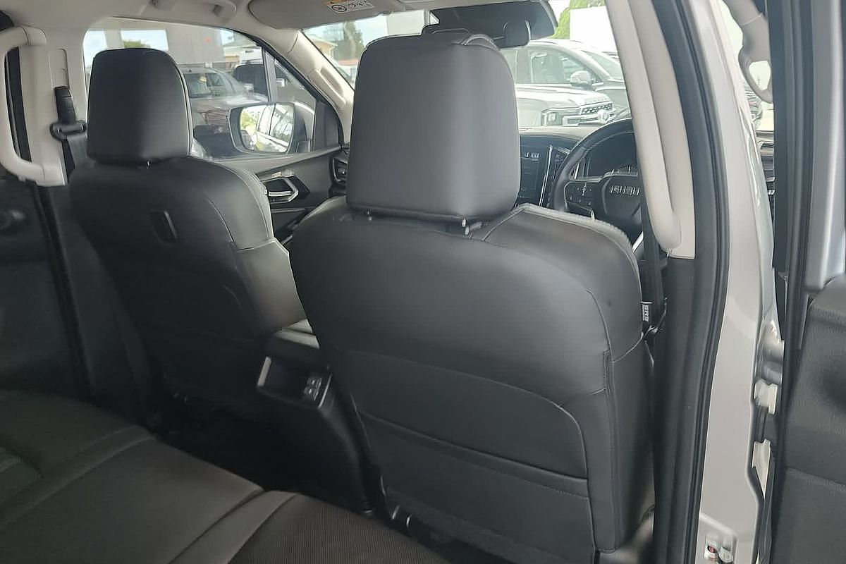 2023 Isuzu MU-X LS-T