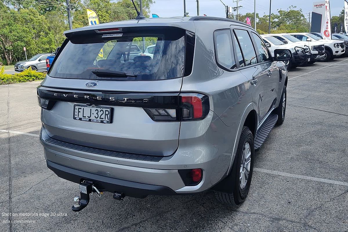 2024 Ford Everest Ambiente