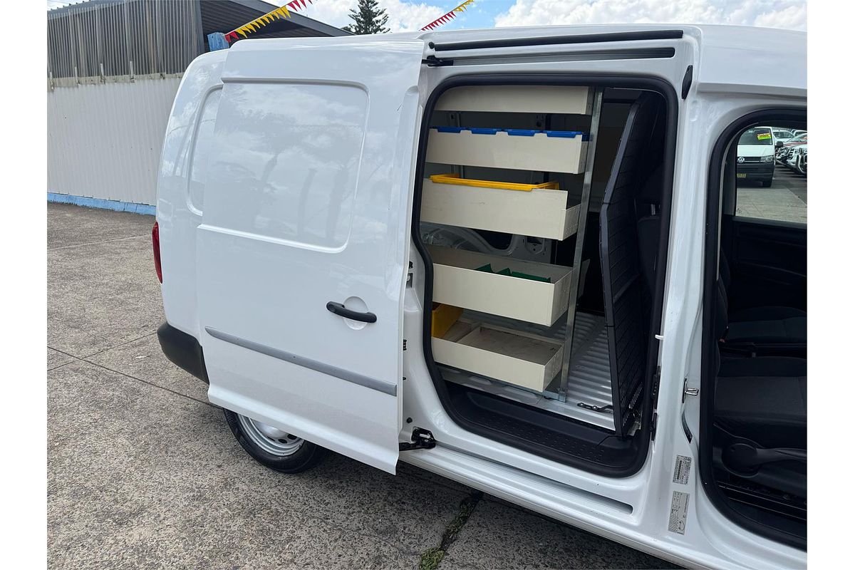 2017 Volkswagen Caddy TSI220 2KN SWB