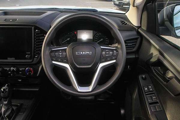 2024 Isuzu D-MAX SX 4X4