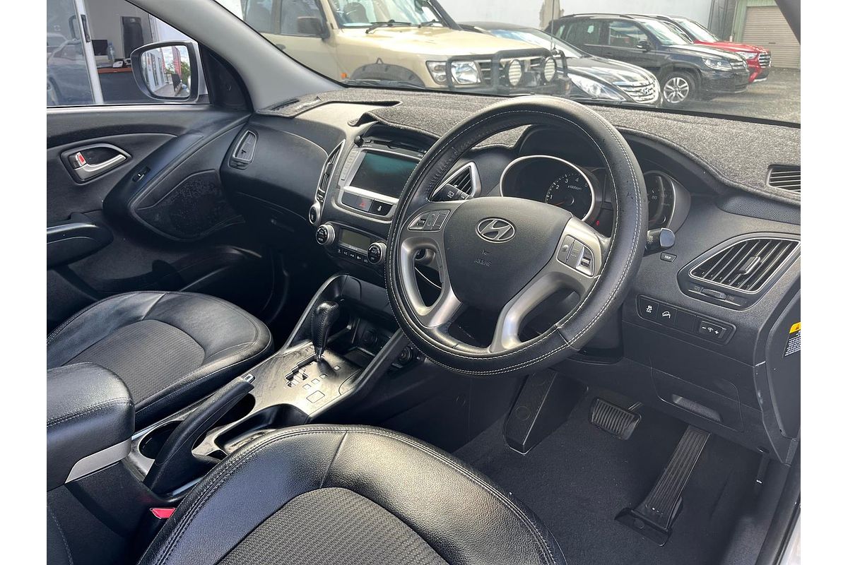 2012 Hyundai ix35 Active LM2