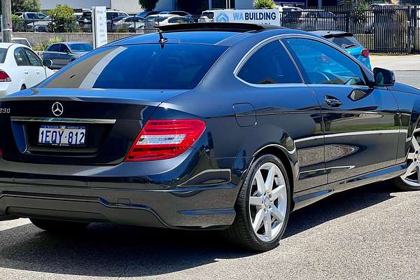 2014 Mercedes-Benz C-Class C250 C204