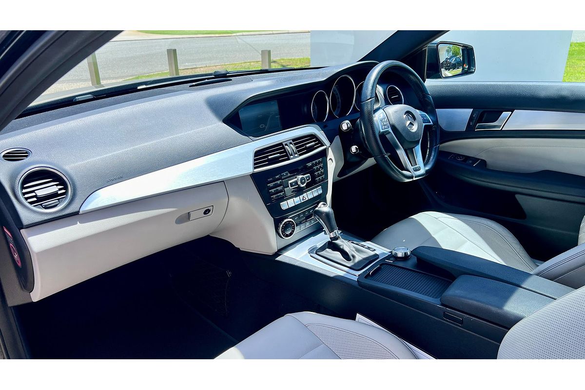 2014 Mercedes-Benz C-Class C250 C204