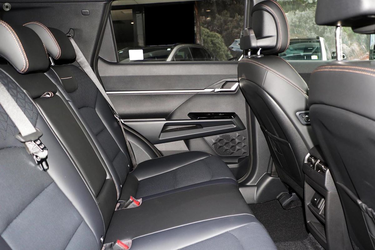 2024 KGM SsangYong Torres Ultimate J116