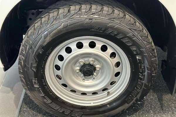 2021 Nissan Navara SL D23 Rear Wheel Drive