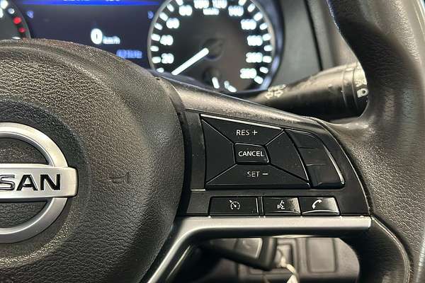 2021 Nissan Navara SL D23 Rear Wheel Drive