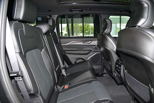 2023 Jeep Grand Cherokee Overland WL