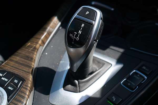 2015 BMW 2 Series 220i M Sport F22