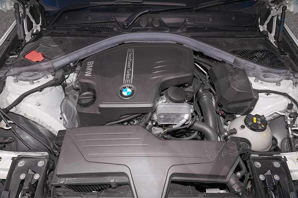 2015 BMW 2 Series 220i M Sport F22