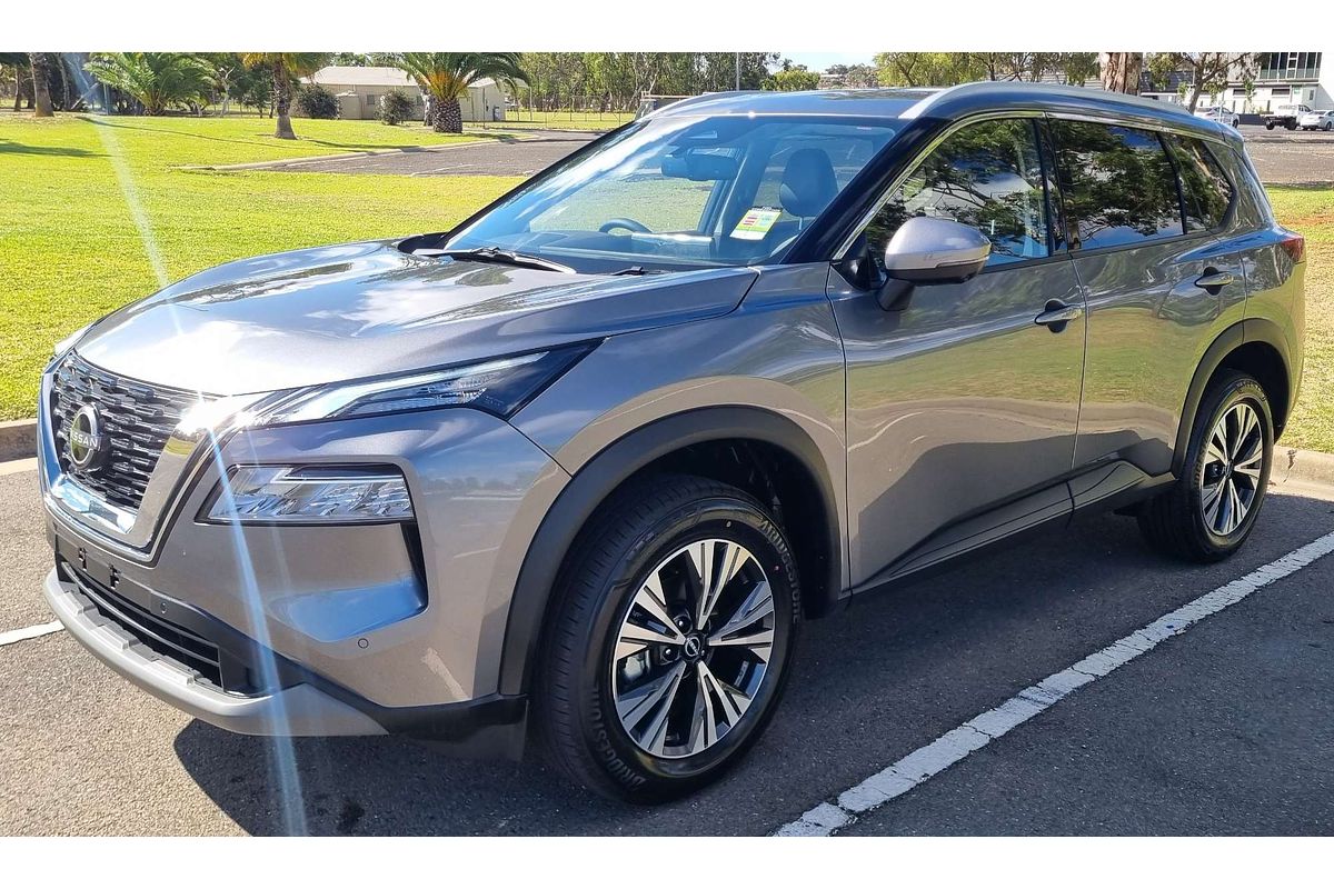 2025 Nissan X-TRAIL ST-L T33