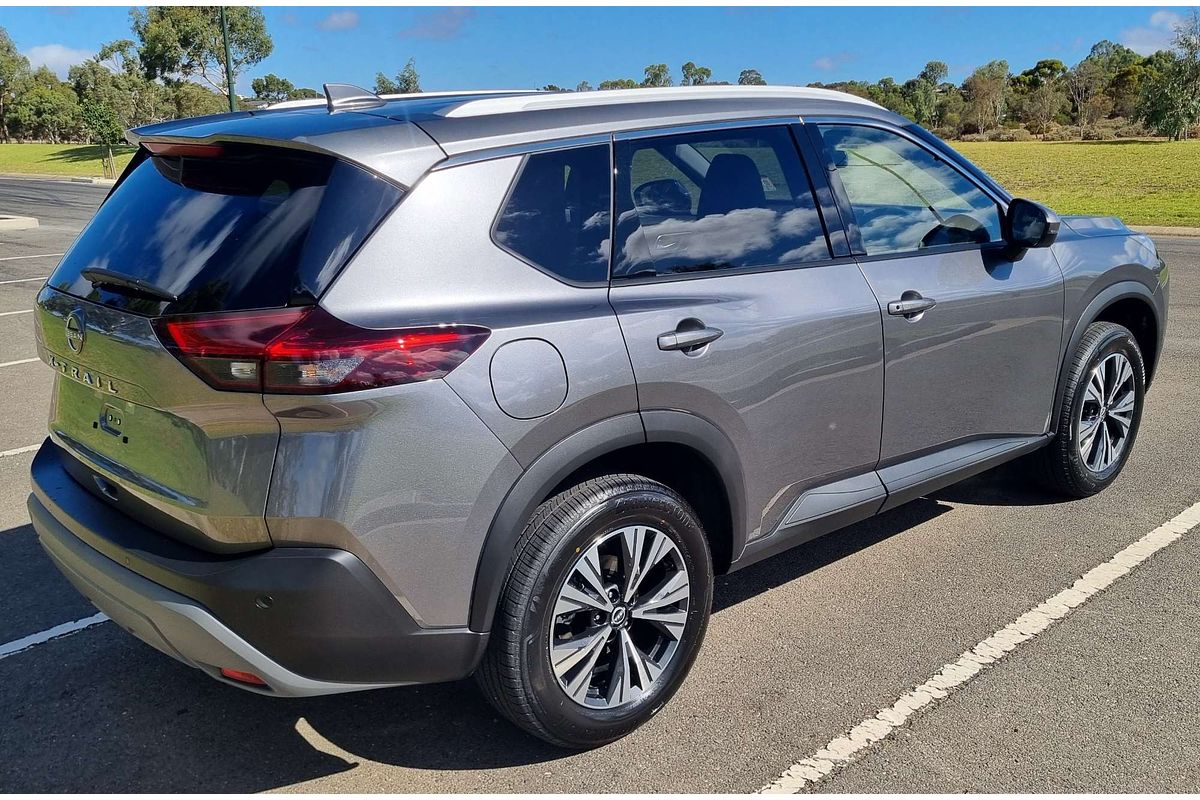 2025 Nissan X-TRAIL ST-L T33