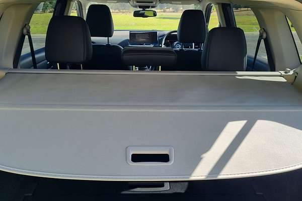 2025 Nissan X-TRAIL ST-L T33
