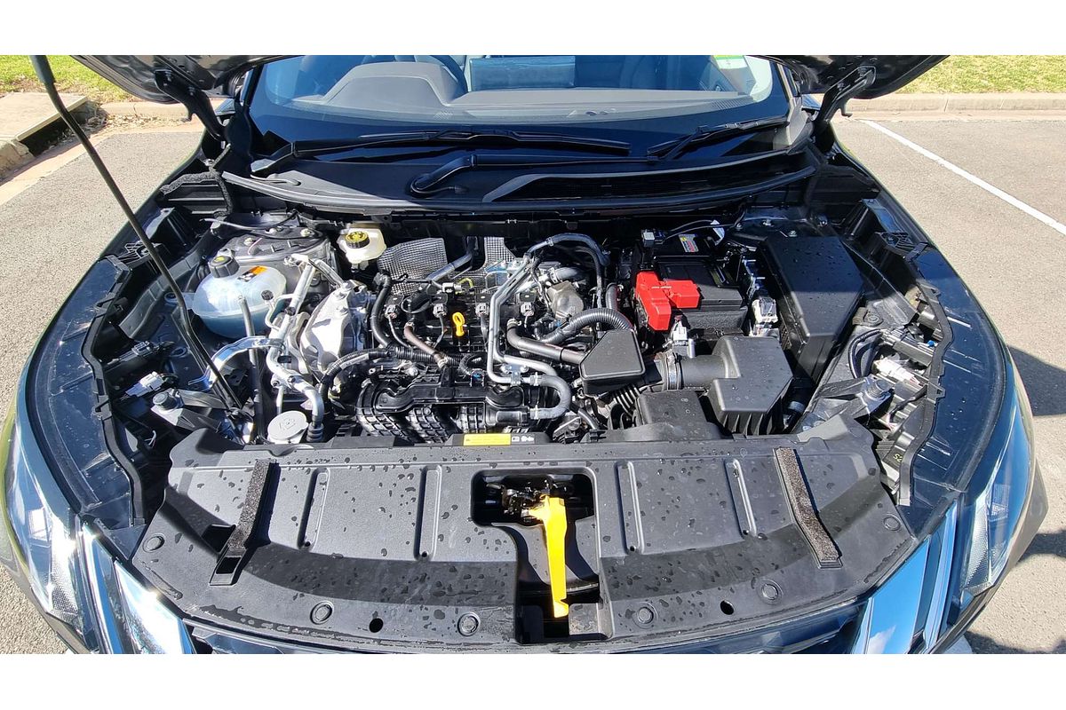 2025 Nissan X-TRAIL ST-L T33