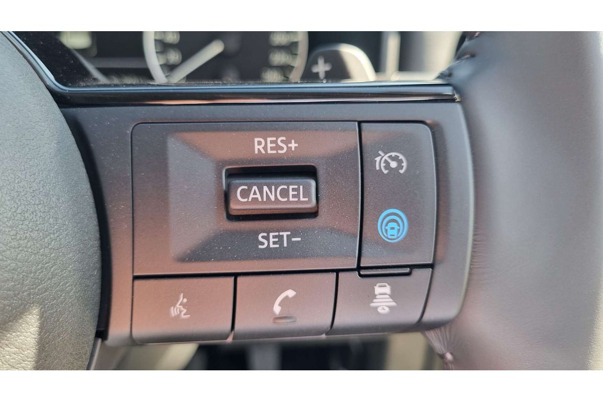 2025 Nissan X-TRAIL ST-L T33
