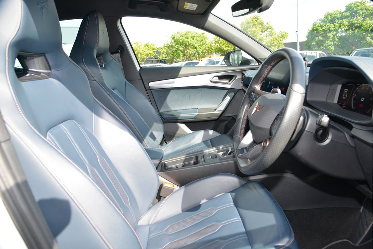 2023 CUPRA Formentor VZx KM