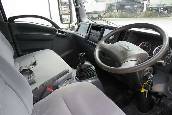 2019 Isuzu N Series NLR 45-150 Traypack  4x2 SWB