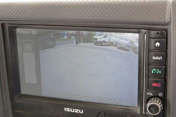 2019 Isuzu N Series NLR 45-150 Traypack  4x2 SWB