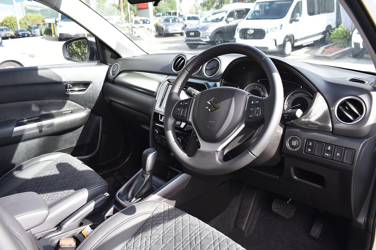 2024 Suzuki Vitara Turbo LY Series II