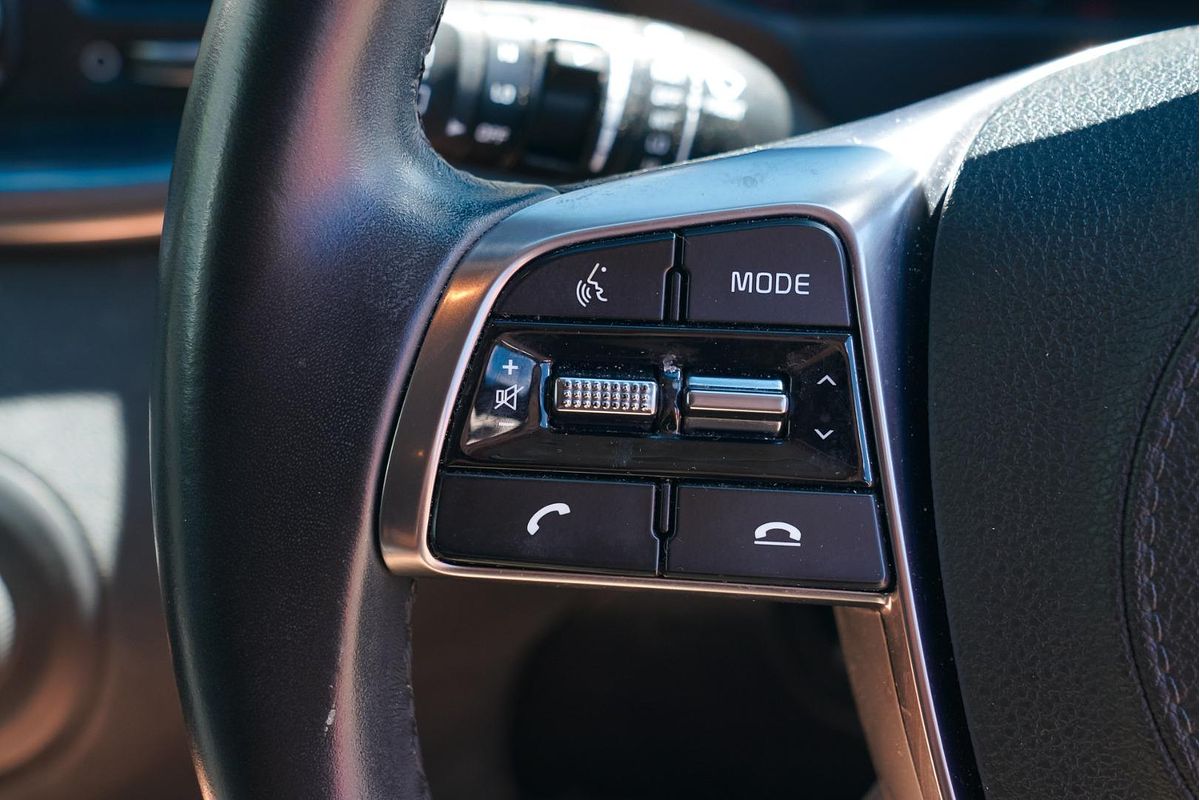 2019 Kia Sorento SLi UM