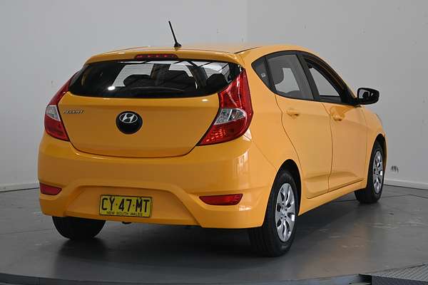 2017 Hyundai Accent Active RB4