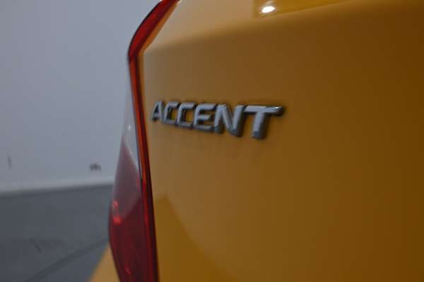 2017 Hyundai Accent Active RB4