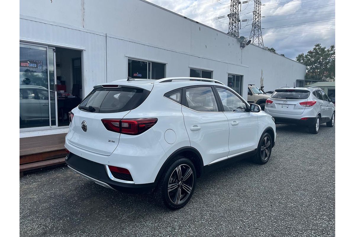 2018 MG ZS Excite AZS1