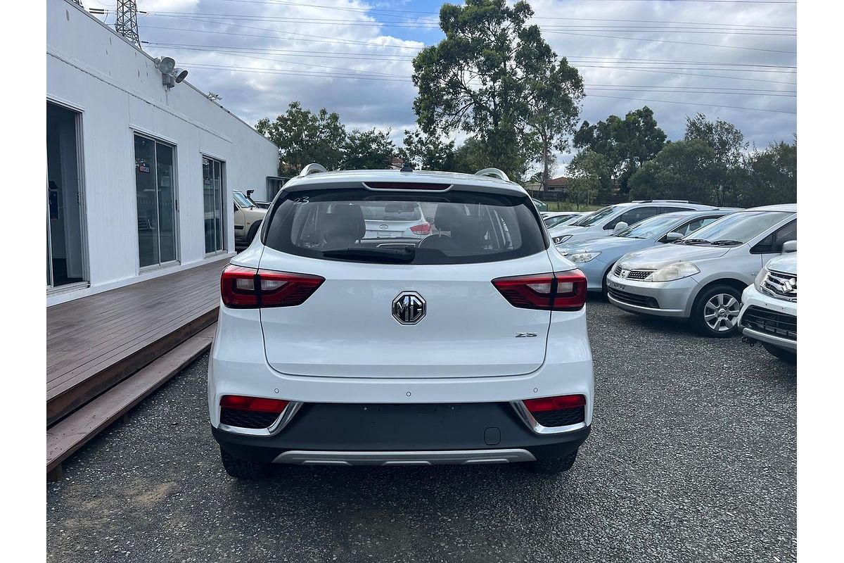 2018 MG ZS Excite AZS1