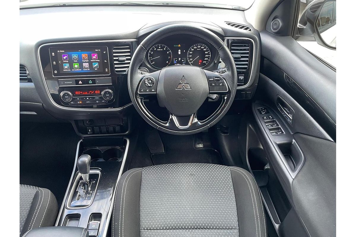 2018 Mitsubishi Outlander ES ZL