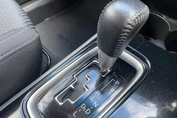 2018 Mitsubishi Outlander ES ZL