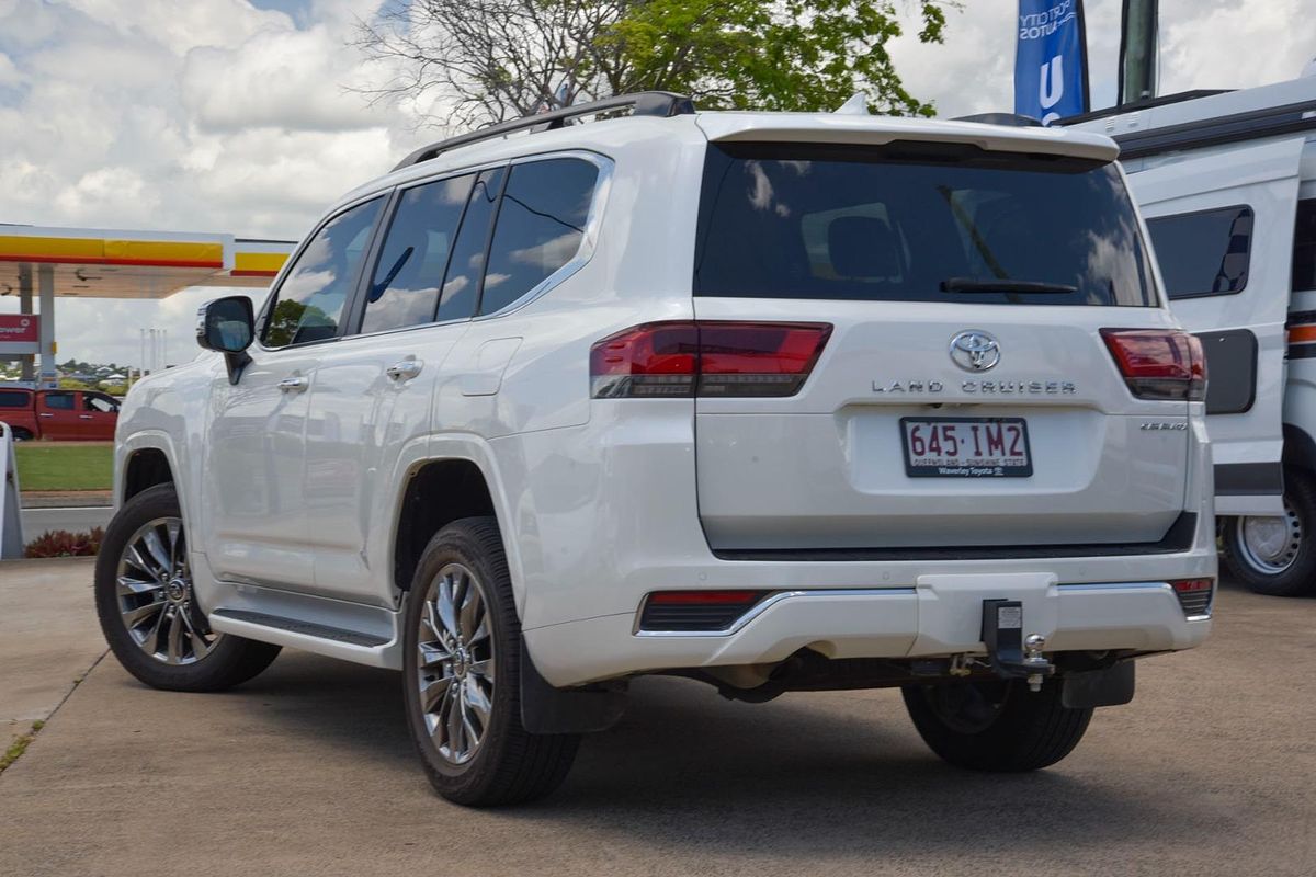 2023 Toyota Landcruiser Sahara ZX FJA300R