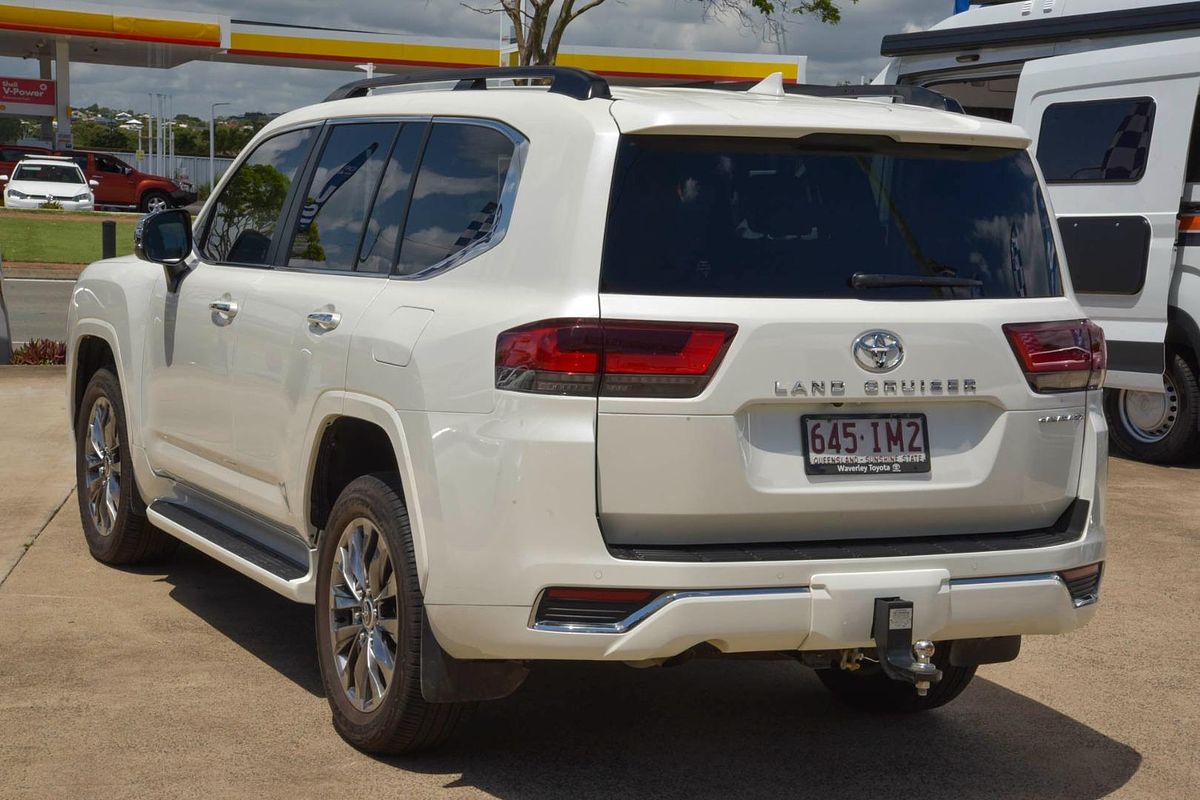 2023 Toyota Landcruiser Sahara ZX FJA300R