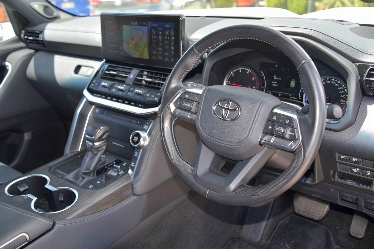 2023 Toyota Landcruiser Sahara ZX FJA300R