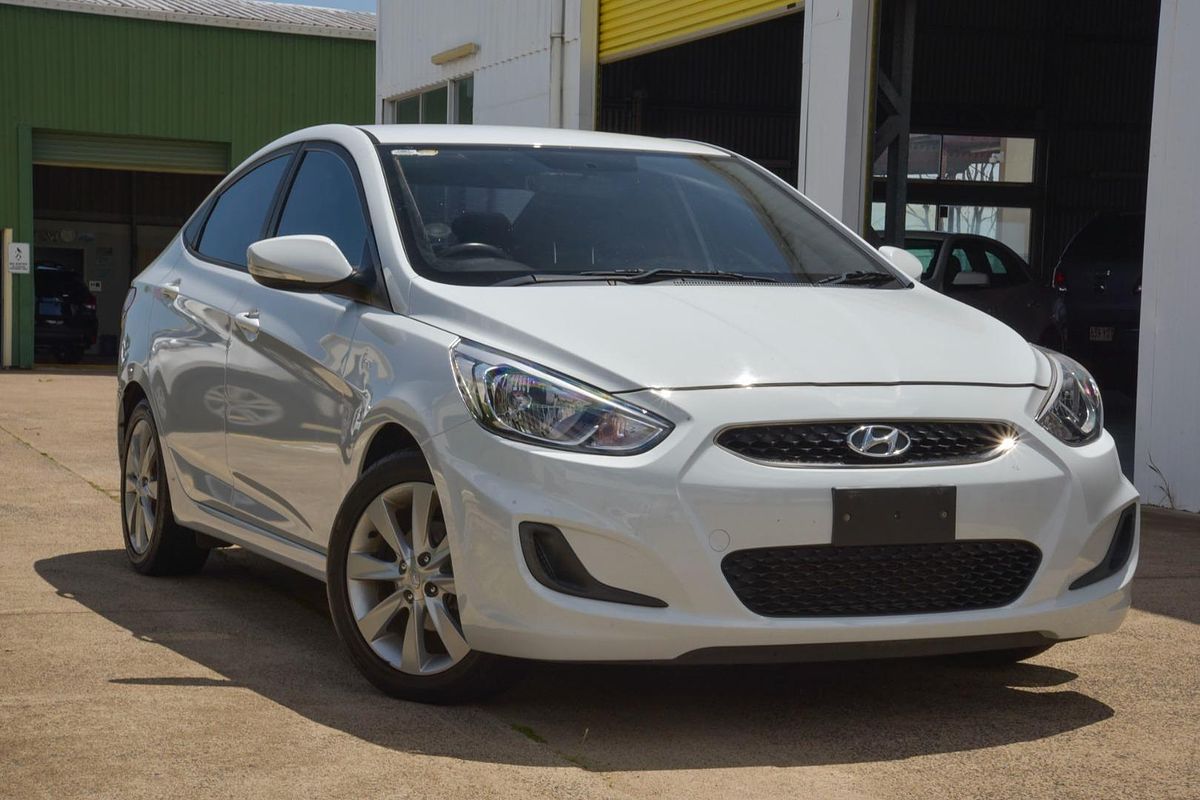 2017 Hyundai Accent Sport RB5