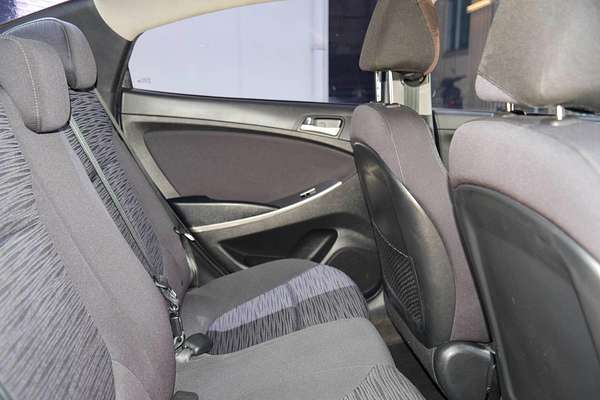 2017 Hyundai Accent Sport RB5