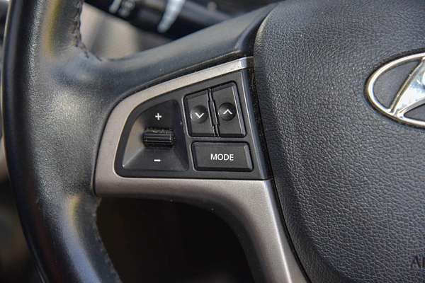 2017 Hyundai Accent Sport RB5