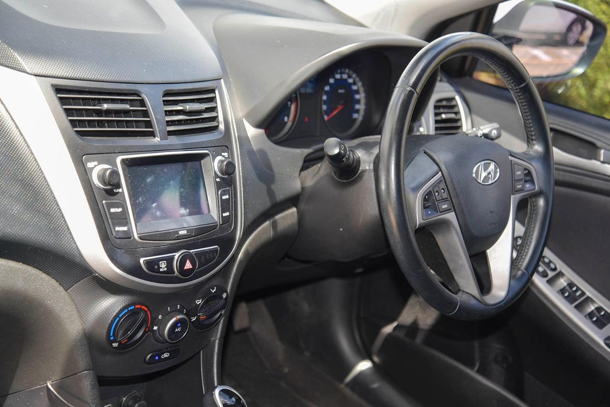2017 Hyundai Accent Sport RB5