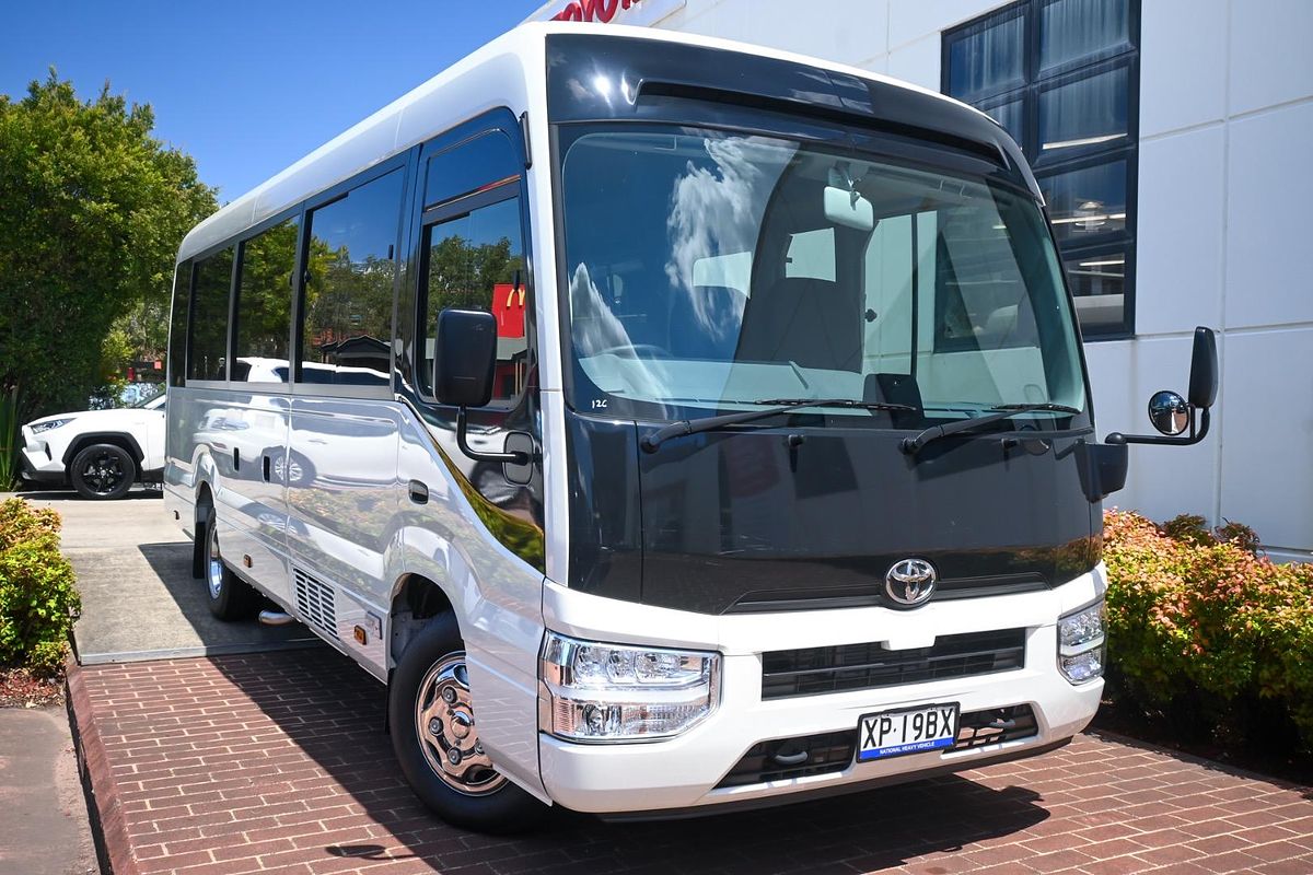 2024 Toyota Coaster Deluxe GDB70R