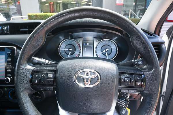 2020 Toyota Hilux SR GUN126R 4X4