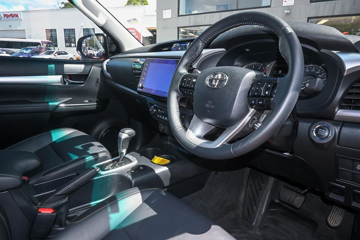 2021 Toyota Hilux SR5 GUN126R 4X4