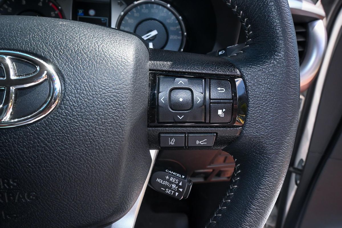 2021 Toyota Hilux SR5 GUN126R 4X4