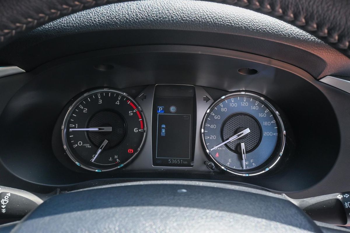 2021 Toyota Hilux SR5 GUN126R 4X4