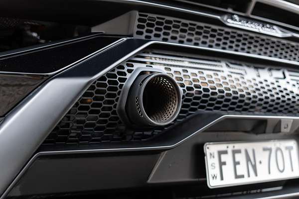 2023 Lamborghini Huracan STO 724