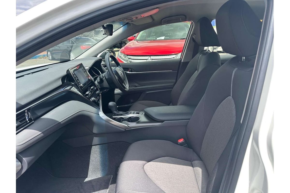 2024 Toyota Camry Ascent AXVH70R
