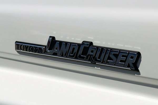 2023 Toyota Landcruiser Workmate GDJL76R