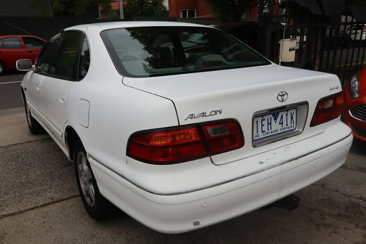 2003 Toyota Avalon Advantage MCX10R MkII