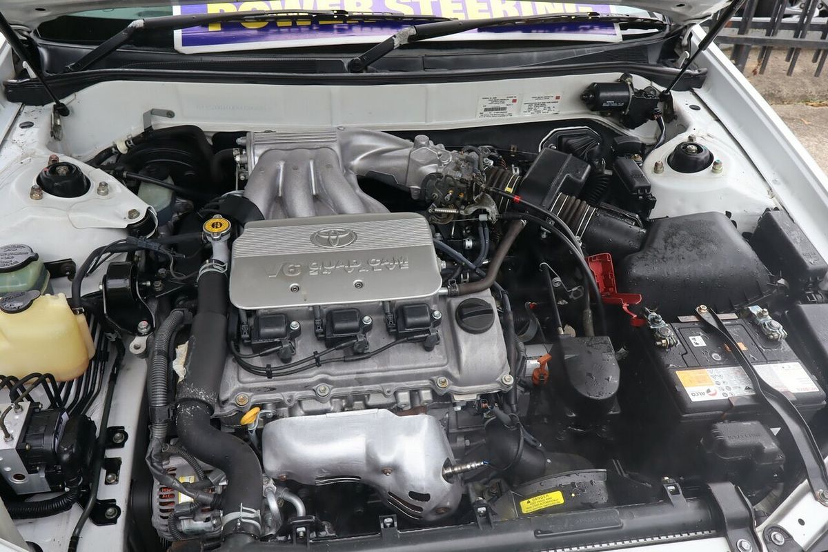 2003 Toyota Avalon Advantage MCX10R MkII