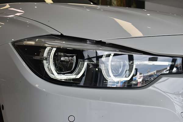 2018 BMW 3 Series 330i Sport Line F30 LCI
