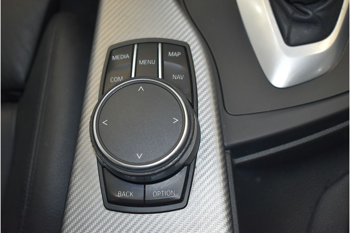 2018 BMW 3 Series 330i Sport Line F30 LCI